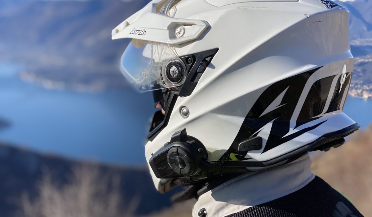Visa Ontmoedigd zijn Mentaliteit Review Airoh Commander Helmet // Alex Mototravellers // ENG – Moto  Travellers